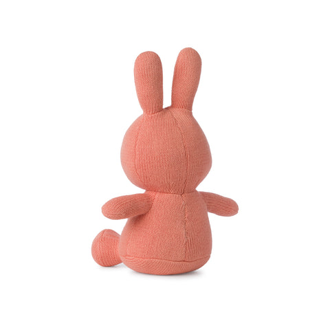 Miffy sitting bumbac organic roz piersică, 23 cm